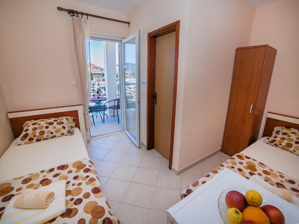 Гостевой дом Rooms Nada Тиват-32